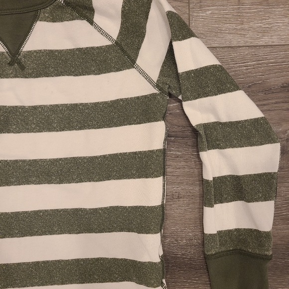 Gap Kids Sweater - Picture 2 of 4